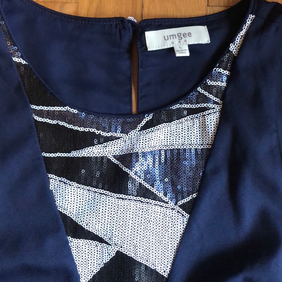 UMGEE NAVY SEQUIN INSERT DRESS L‎ - Picture 2 of 3